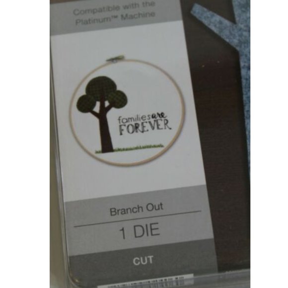 Large Tree Metal Scrapbook Die - Picture 2 of 2